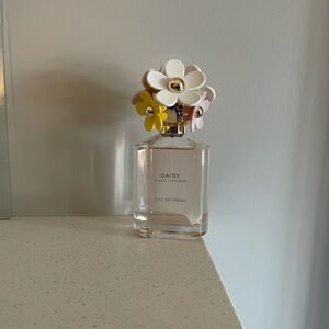 Marc Jacobs Daisy Eau So Fresh 4.2